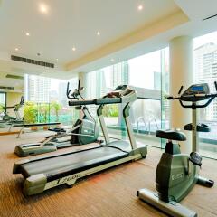 Отель Admiral Premier Sukhumvit 23 By Compass Hospitality Бангкок фитнесс-зал