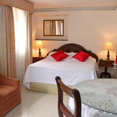 Hotel Plaza Versalles комната для гостей фото 3