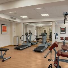 Отель Hilton Garden Inn Rome Airport фитнесс-зал