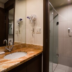 Отель Brown Suites Seoul Южная Корея, Сеул - 1 отзыв об отеле, цены и фото номеров - забронировать отель Brown Suites Seoul онлайн ванная фото 2