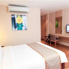 Отель Petals Inn Бангкок комната для гостей фото 4