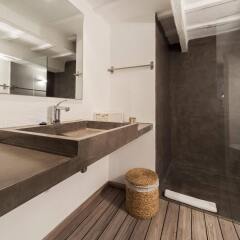 Отель 971 Hotel Con Encanto Испания, Сьюдадела - отзывы, цены и фото номеров - забронировать отель 971 Hotel Con Encanto онлайн ванная