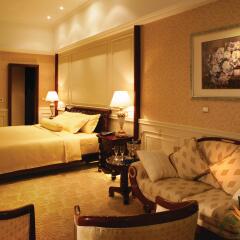 Crowne Plaza Hotel & Suites Landmark Shenzhen комната для гостей фото 5