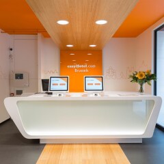 Отель easyHotel Brussels City Centre Бельгия, Брюссель - отзывы, цены и фото номеров - забронировать отель easyHotel Brussels City Centre онлайн интерьер отеля фото 3