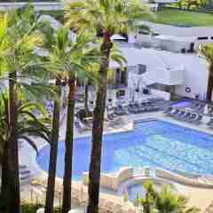 Отель Novotel Cannes Montfleury Франция, Канны - отзывы, цены и фото номеров - забронировать отель Novotel Cannes Montfleury онлайн бассейн фото 3