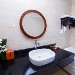 Отель The Light Hotel & Spa Вьетнам, Нячанг - 1 отзыв об отеле, цены и фото номеров - забронировать отель The Light Hotel & Spa онлайн ванная