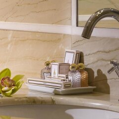 Отель Bonvecchiati Hotel Италия, Венеция - отзывы, цены и фото номеров - забронировать отель Bonvecchiati Hotel онлайн ванная фото 2