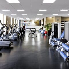 Отель Le Westin Montréal Канада, Монреаль - отзывы, цены и фото номеров - забронировать отель Le Westin Montréal онлайн фитнесс-зал фото 2