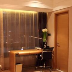 Отель Shanghai Hongqiao Airport Boyue Hotel - AirChina Китай, Шанхай - отзывы, цены и фото номеров - забронировать отель Shanghai Hongqiao Airport Boyue Hotel - AirChina онлайн удобства в номере фото 2