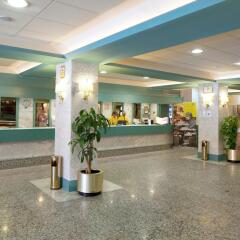 Отель H·TOP Royal Star & SPA интерьер отеля