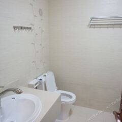 Отель Yunlv Youth Hostel Китай, Шэньчжэнь - отзывы, цены и фото номеров - забронировать отель Yunlv Youth Hostel онлайн ванная