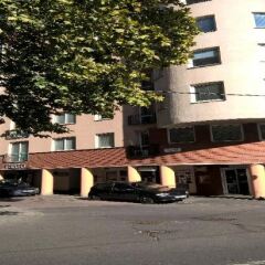 Отель Boulevard City Guesthouse and Pension парковка