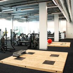 Sport Inn Hotel & Wellness фитнесс-зал фото 2