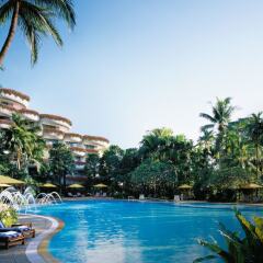 Апартаменты Shangri-La Apartments бассейн фото 2