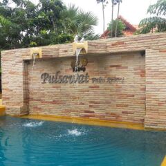 Отель Pulsawat Palm Resort Таиланд, Пак-Нам-Пран - отзывы, цены и фото номеров - забронировать отель Pulsawat Palm Resort онлайн бассейн