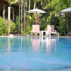 Отель Bangtao Village Resort бассейн фото 5