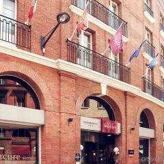 Отель Mercure Toulouse Centre Wilson Capitole hotel Франция, Тулуза - отзывы, цены и фото номеров - забронировать отель Mercure Toulouse Centre Wilson Capitole hotel онлайн вид на фасад