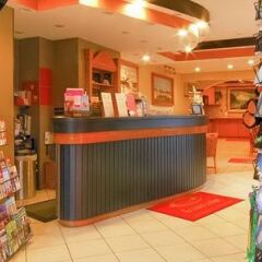 Отель Econo Lodge At The Falls North США, Ниагара-Фолс - отзывы, цены и фото номеров - забронировать отель Econo Lodge At The Falls North онлайн спортивное сооружение