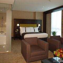 Отель Holiday Inn Meydan комната для гостей фото 4