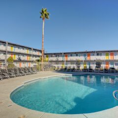 Отель Thunderbird Hotel США, Лас-Вегас - отзывы, цены и фото номеров - забронировать отель Thunderbird Hotel онлайн бассейн фото 3