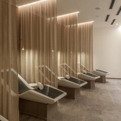 DoubleTree by Hilton Hotel Yerevan City Centre бассейн