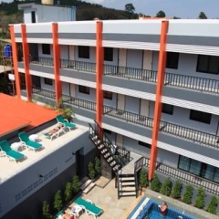 Отель Little Hill Phuket Resort балкон