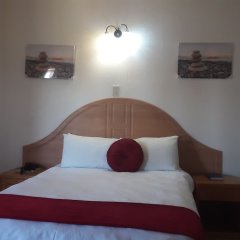 The Palace Hotel in Maseru, Lesotho from 36$, photos, reviews - zenhotels.com guestroom