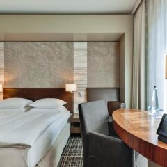 Отель Dorint Hotel am Heumarkt Köln Германия, Кёльн - 2 отзыва об отеле, цены и фото номеров - забронировать отель Dorint Hotel am Heumarkt Köln онлайн комната для гостей фото 5