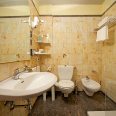 Отель Mercure Astoria Reggio Emilia ванная