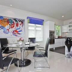 Отель Karon Hill Villa питание