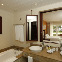 Отель Victoria Beachcomber Resort & Spa 4* Стандартный номер с различными типами кроватей фото 6