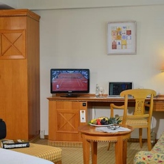 Отель Domicil Berlin By Golden Tulip Берлин развлечения