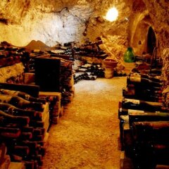 Отель Eremo Delle Grazie Сполето гостиничный бар