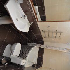 Гостиница Guest House Helena в Анапе отзывы, цены и фото номеров - забронировать гостиницу Guest House Helena онлайн Анапа ванная фото 2