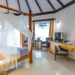 Отель Kihaad Maldives 5* Вилла с различными типами кроватей фото 45
