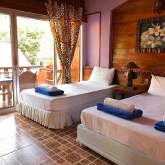 Отель Koh Tao Tropicana Resort Таиланд, Остров Тау - отзывы, цены и фото номеров - забронировать отель Koh Tao Tropicana Resort онлайн комната для гостей