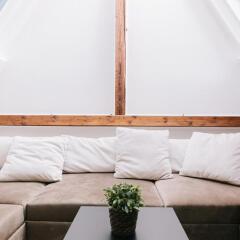 Апартаменты Bed And Bridge Budapest Apartments Будапешт комната для гостей фото 4