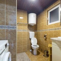 Отель Belgrade Center Apartment V Сербия, Белград - отзывы, цены и фото номеров - забронировать отель Belgrade Center Apartment V онлайн ванная
