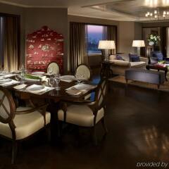 Отель Grand Millennium Sukhumvit Бангкок интерьер отеля