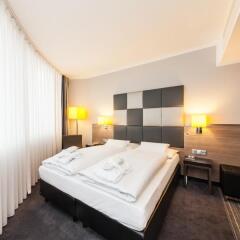 Select Hotel Spiegelturm Berlin 4* Стандартный номер с двуспальной кроватью фото 9
