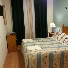 Отель Hostel Mirentxu Испания, Мадрид - отзывы, цены и фото номеров - забронировать отель Hostel Mirentxu онлайн в номере