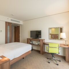 Отель Hampton by Hilton Hamburg City Centre комната для гостей фото 4