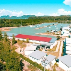 IWP Wake Park & Resort Hotel пляж