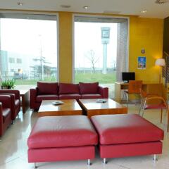 Hotel City Express Santander Parayas интерьер отеля фото 3