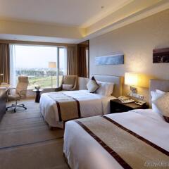 Отель Crowne Plaza Guangzhou Huadu комната для гостей фото 4