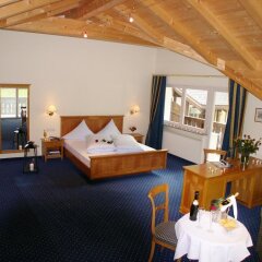 Отель Paradies pure mountain resort Стельвио комната для гостей фото 2