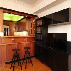 Отель Romantic Apt with Penthouse & Acropolis View удобства в номере