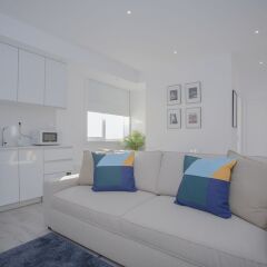 Апартаменты Liiiving In Porto Center Spot Apartment Порту комната для гостей фото 4