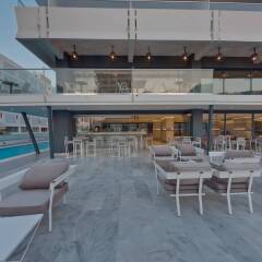 Отель Alexia Premier City Hotel - Adults Only Греция, Родос - отзывы, цены и фото номеров - забронировать отель Alexia Premier City Hotel - Adults Only онлайн бассейн фото 3