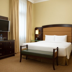 Гостиница Hilton Москва Ленинградская 5* Гостевой номер Hilton с двуспальной кроватью фото 8